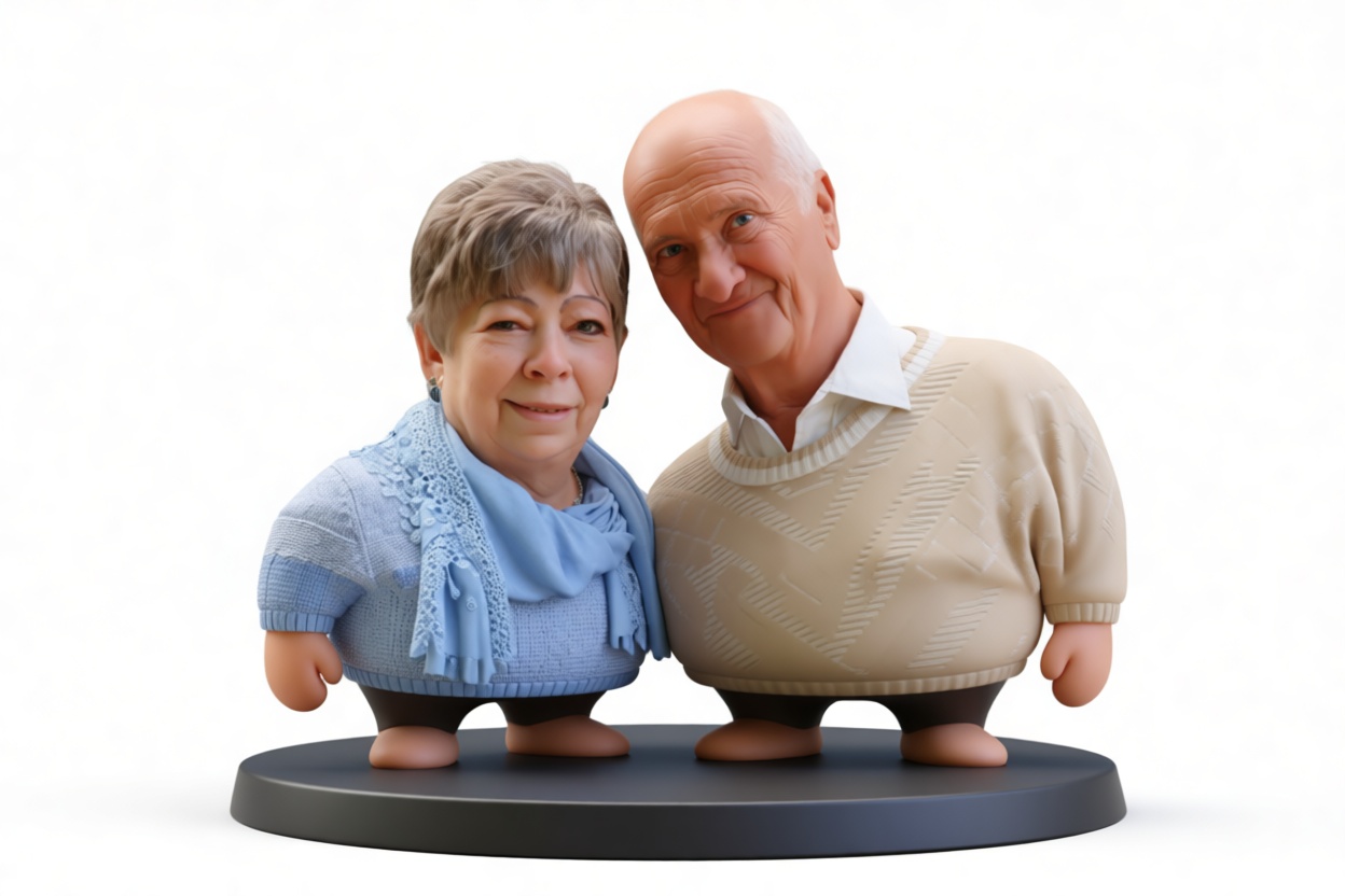 Elderly Couple Figurines free 3D printable STL