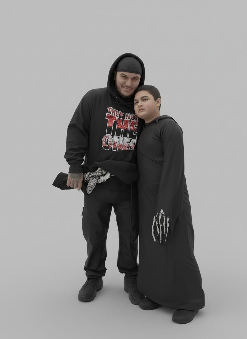 Hooded Man and Boy Figurine free 3D printable STL