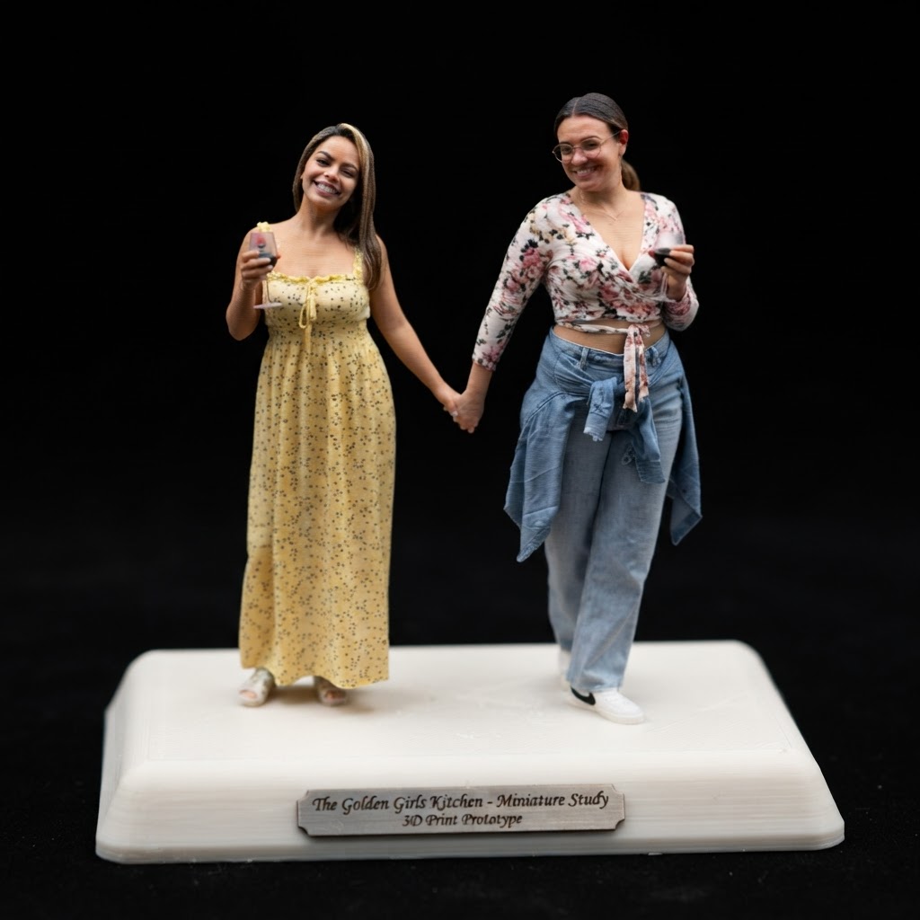 Holding Hands Miniature Figurines free 3D printable STL