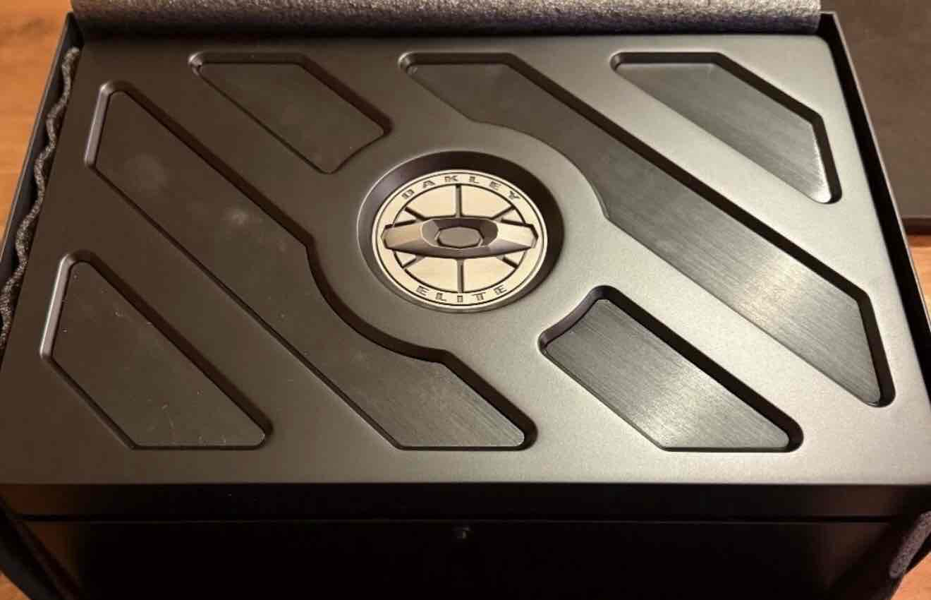 Oakley Elite Box free 3D printable STL