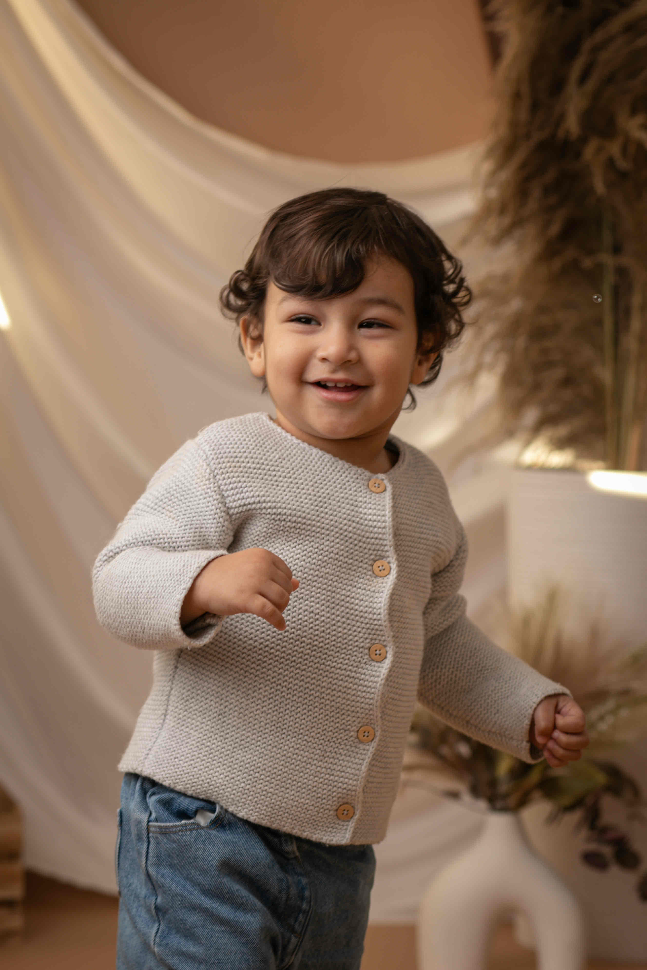 Smiling Child Running free 3D printable STL
