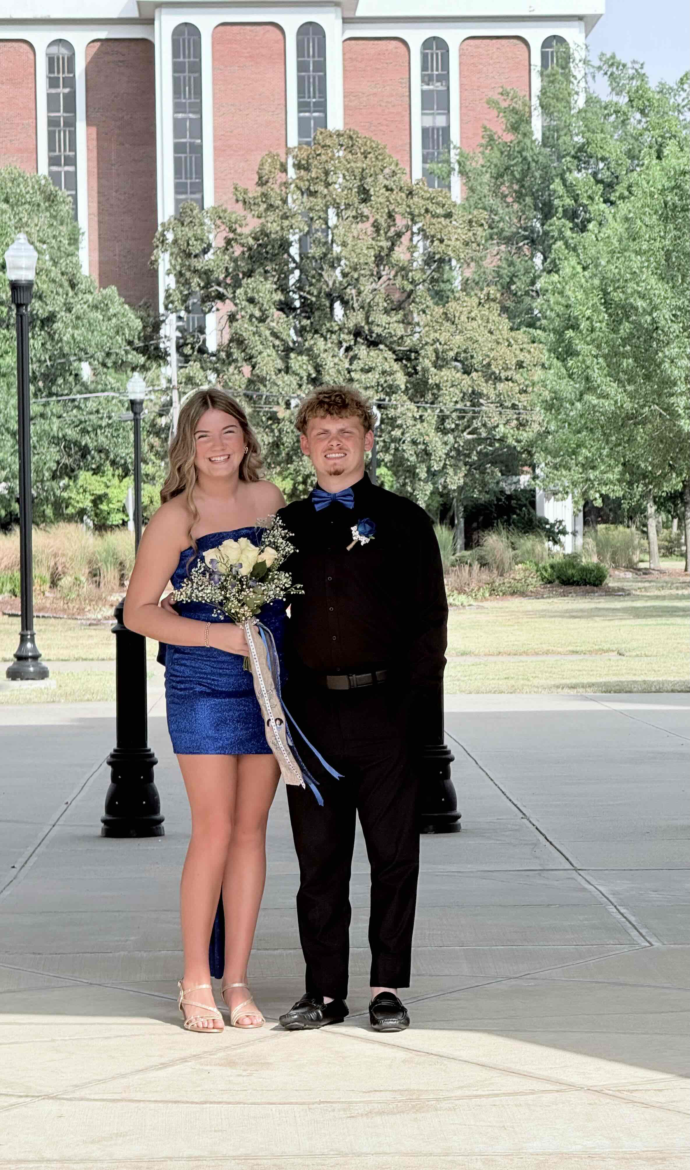 Prom Couple Portrait free 3D printable STL