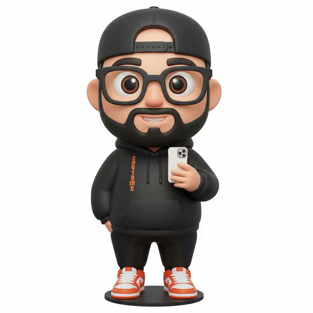 Cartoon Figure with Smartphone free 3D printable STL