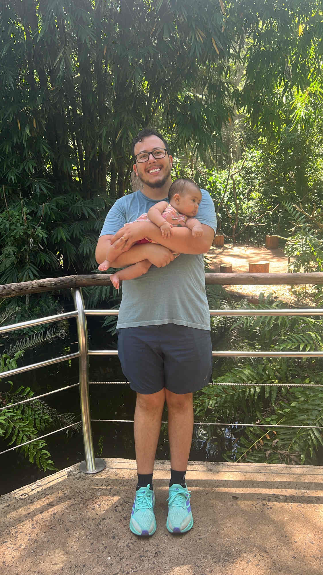 Father Holding Baby free 3D printable STL