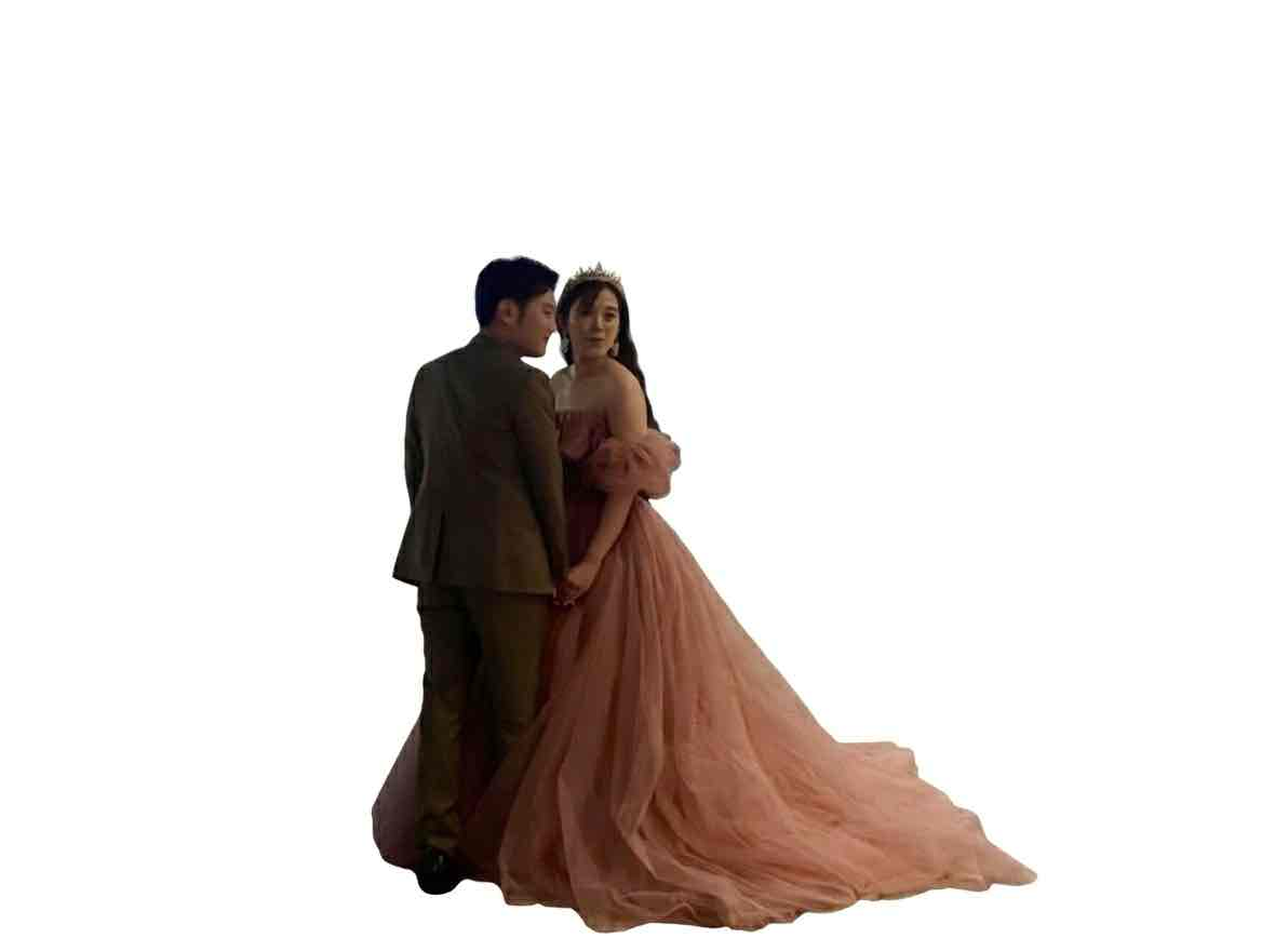 Couple in Formal Attire free 3D printable STL
