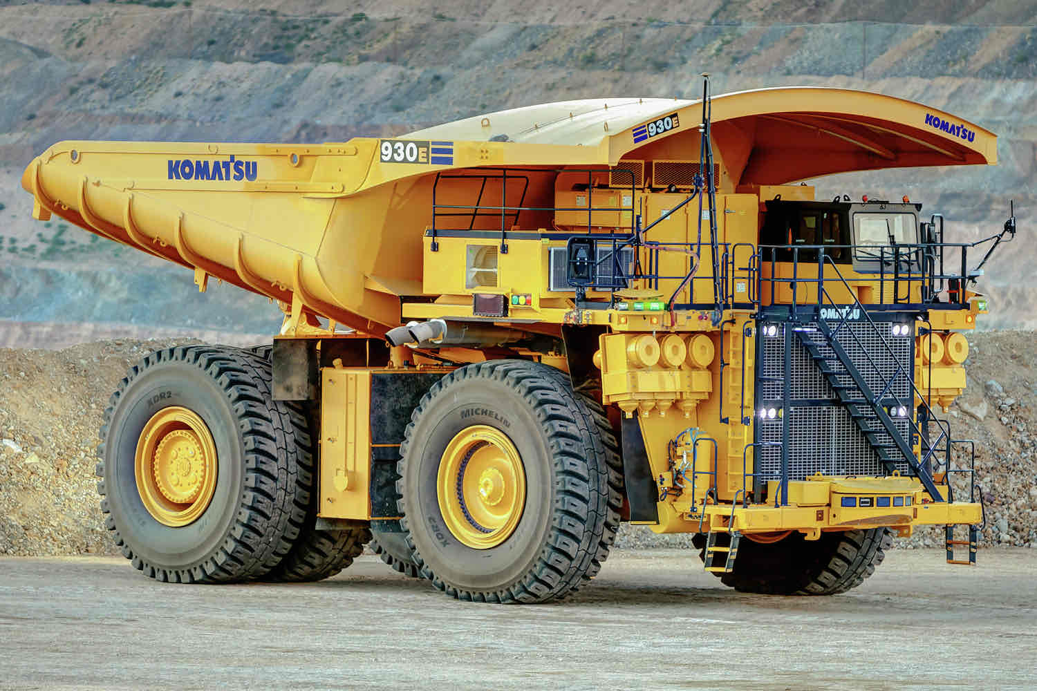 Komatsu 930E Haul Truck free 3D printable STL