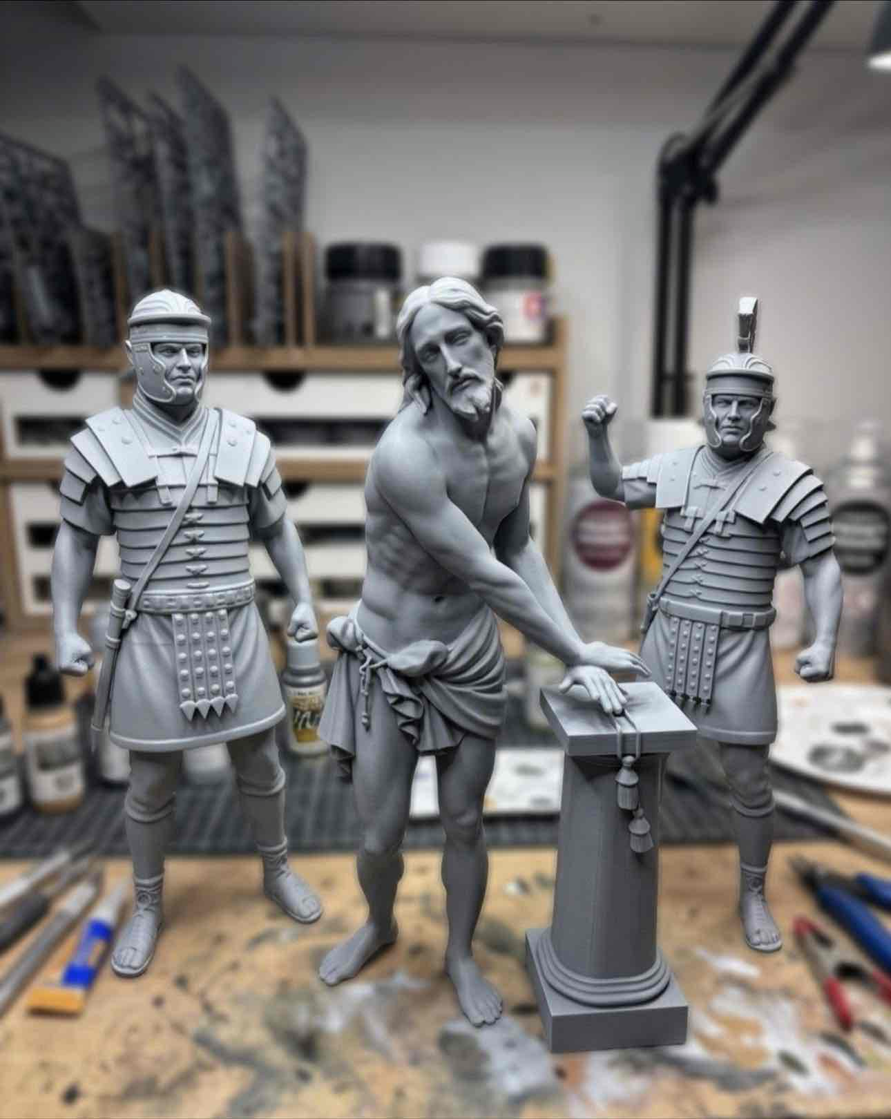 Jesus Christ with Roman Soldiers free 3D printable STL
