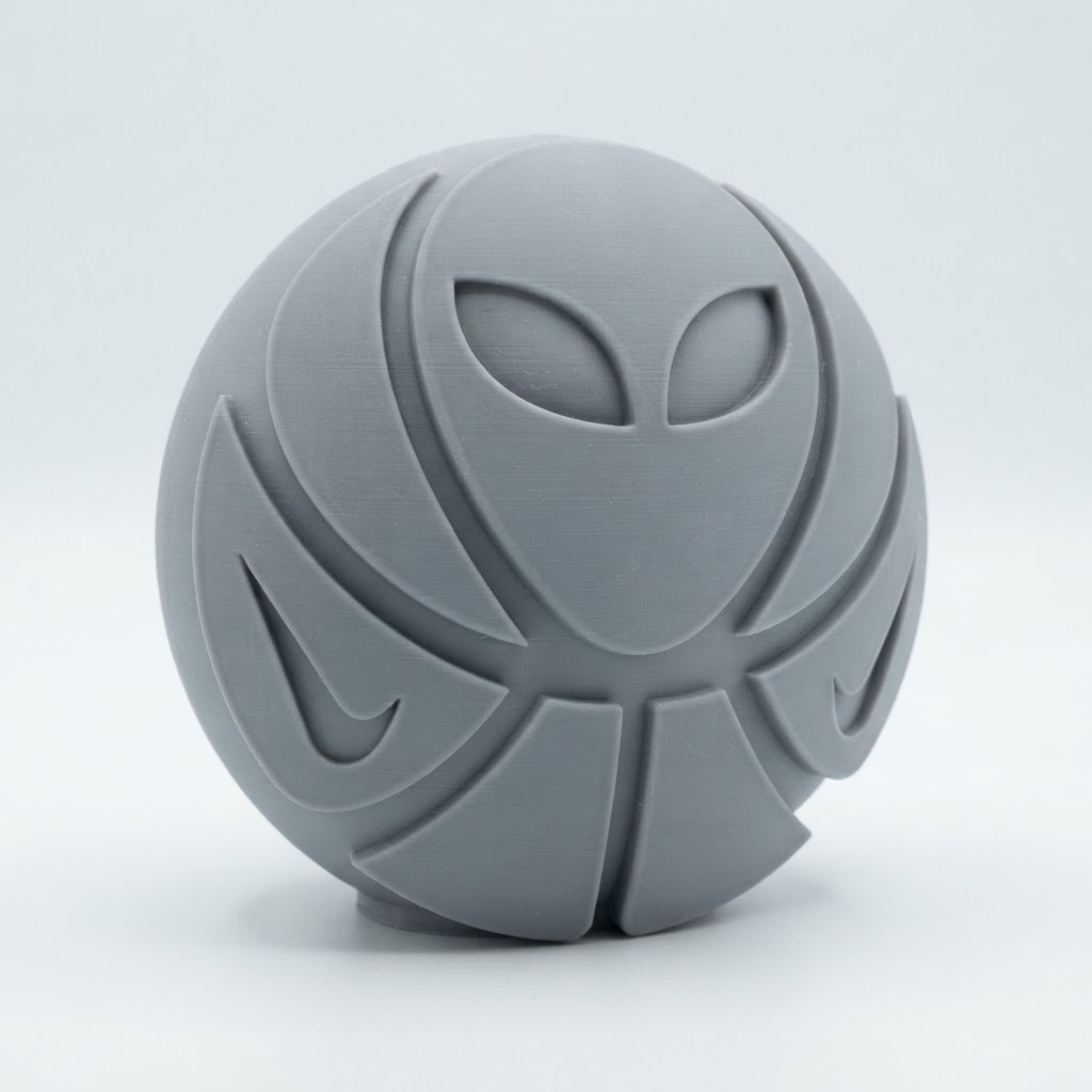Stylised Alien Character Figurine free 3D printable STL