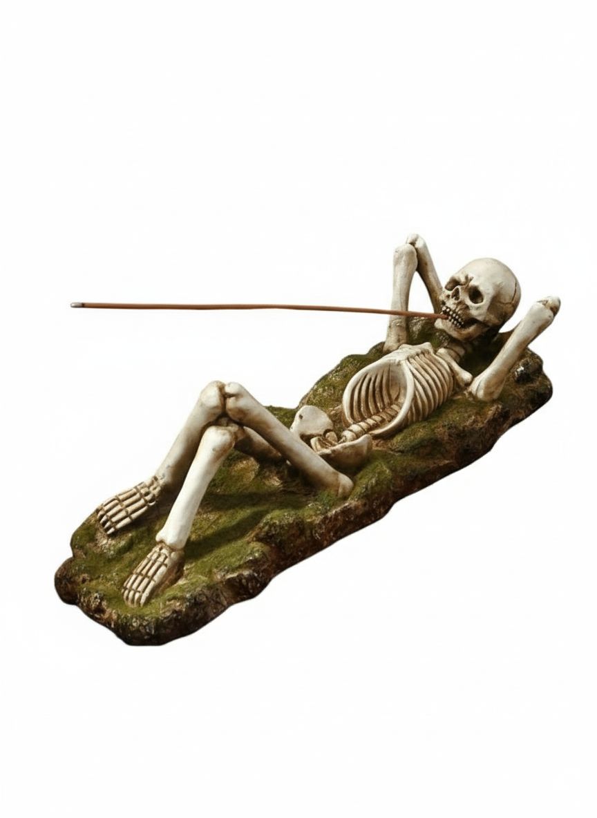 Relaxed Skeleton Figure free 3D printable STL
